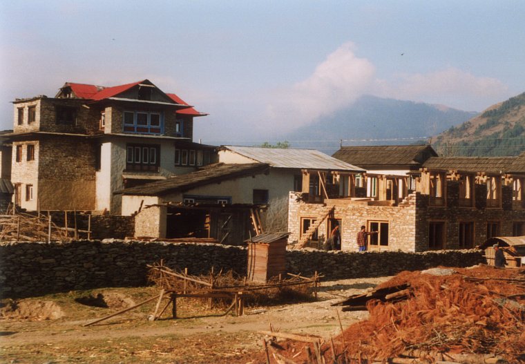 Hausbau in Nepal