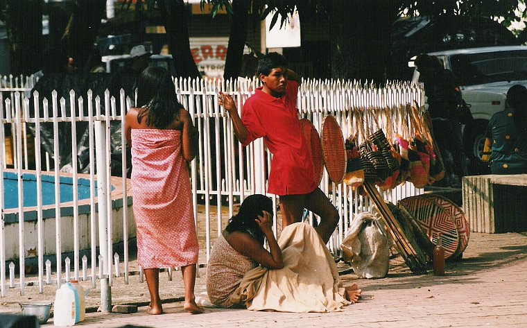 Indios am Markt